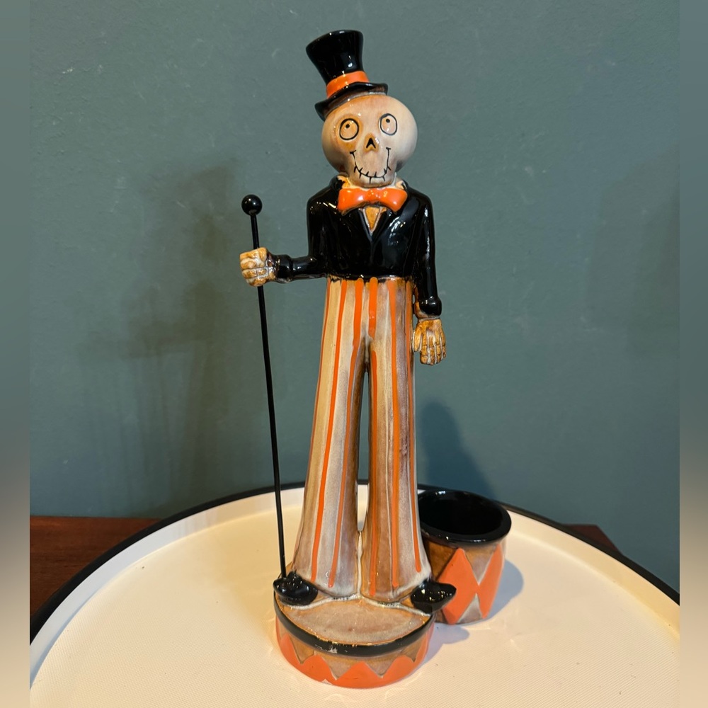 NWT Yankee Candle Boney Bunch Halloween Votive Holder on Stilts Goth Circus 2019